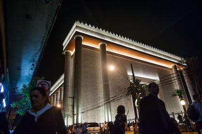 Fachada del Templo de Salomón, en São Paulo.