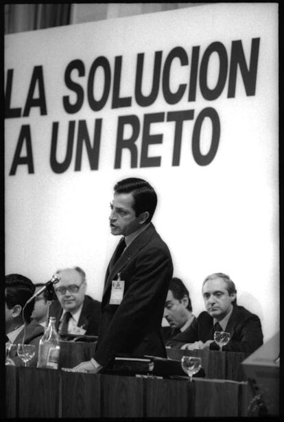 Discurso de Suárez en el primer congreso de UCD en el Palacio de los Deportes de Madrid en 1978.
