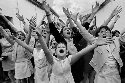 Festividade da Cruz de maio. Berrocal, Huelva (1998).