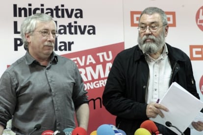 Los secretarios generales de CC OO, Ignacio Fernández Toxo, y UGT, Cándido Méndez.