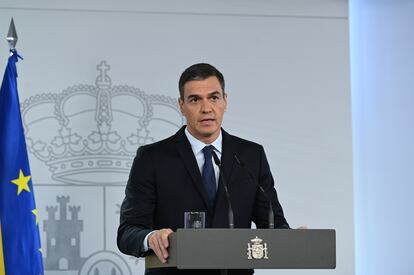 Pedro Sánchez, el día 17 en una rueda de prensa tras participar en la reunión extraordinaria por videoconferencia del Consejo Europeo, en una imagen de La Moncloa.