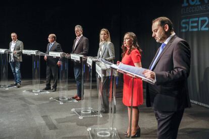 El debate entre los cabezas de lista al Congreso por Valencia organizado por Radio Valencia Cadena Ser en la Nau. 