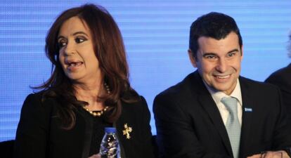 Cristina Fern&aacute;ndez y el presidente de YPF, Miguel Galuccio.