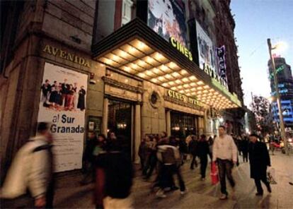 Aspecto de un cine el viernes en la Gran Vía de Madrid.