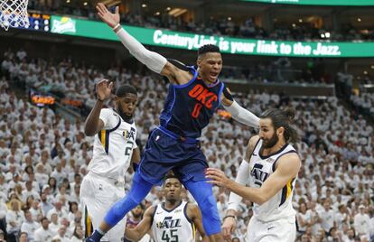 Westbrook y Ricky Rubio.