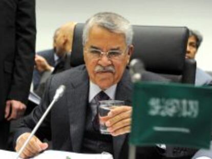 El ministro saud&iacute; de petr&oacute;leo, Ali Naimi, asiste a la 162 reuni&oacute;n de la Organizaci&oacute;n de Pa&iacute;ses Exportadores de Petr&oacute;leo (OPEP) en Viena (Austria). 