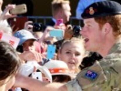 El nieto de Isabel II arrasa entre los australianos durante su visita oficial