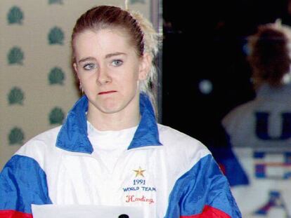 Tonya Harding durante una rueda de prensa en 1994.