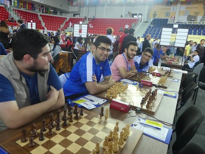 Equipo titular de Irán en la Olimpiada de Ajedrez de Batumi (Georgia) en 2018: Maghsoodloo, Idani, Tabatabaei y Firouzja