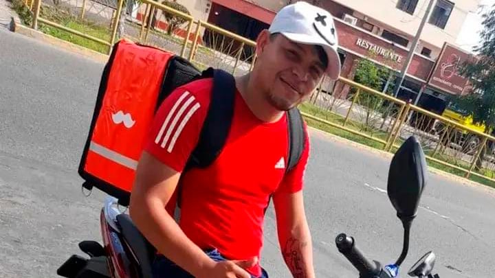 El Gobierno de Trump presenta cargos por agresión contra Wilber Garcés, el migrante herido por un agente del ICE en Austin
