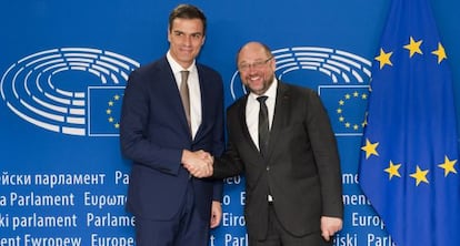 El l&iacute;der del PSOE y el presidente del Parlamento Europeo, este martes.