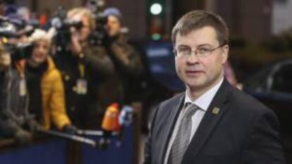 O primeiro-ministro da Letônia, Valdis Dombrovskis, durante uma cúpula de líderes da União Europeia em Bruxelas, em imagem de arquivo.