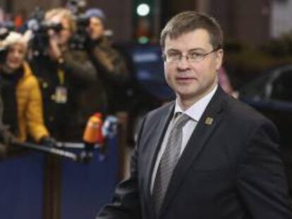 O primeiro-ministro da Letônia, Valdis Dombrovskis, durante uma cúpula de líderes da União Europeia em Bruxelas, em imagem de arquivo.