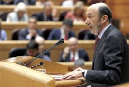 El lder del PSOE, Alfredo Prez Rubalcaba, durante su intervencin en el pleno del Congreso. EFE/Archivo