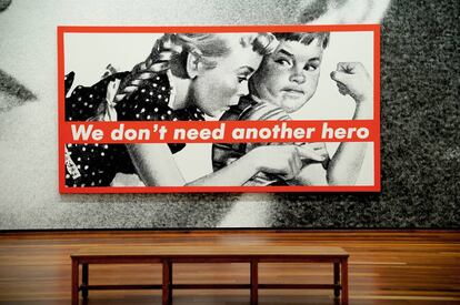 Untitled (We don’t need another hero), de 1987. Obra de Barbara Kruger.