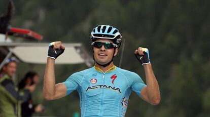 Mikel Landa tras ganar la etapa de este miércoles.