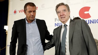 Manu Carreño junto a Iñaki Gabilondo, hoy en Madrid.