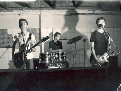Los Prisioneros