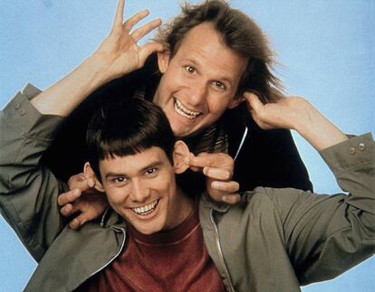 Jim Carrey y Jeff Daniels, ‘Dos tontos muy tontos’ (1994) por la gracia de los hermanos Farrelly.