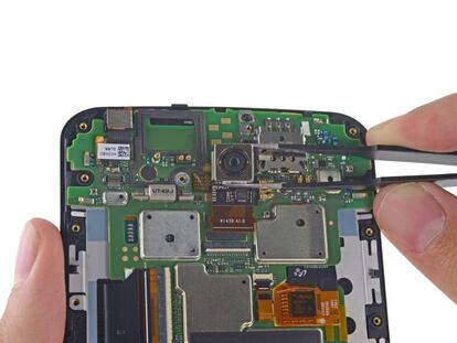 Buenas noticias para el Nexus 6: arreglarlo es bastante sencillo