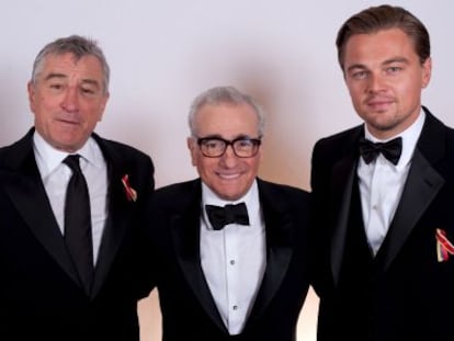 Desde la izquierda, Robert De Niro, Martin Scorsese, y Leonardo Di Caprio en los Globos de Oro de 2010. 