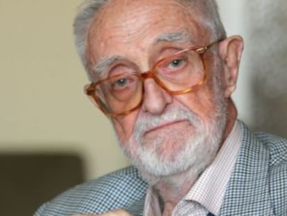 José Luis Sampedro, en el Círculo de Bellas Artes de Madrid en 2006.