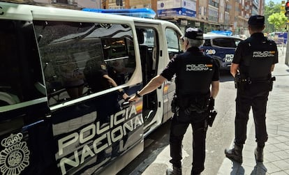 Agentes de la Policía Nacional, en una imagen de archivo.