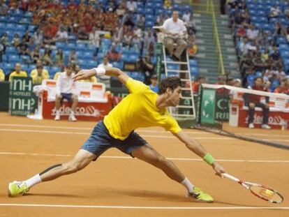 Bellucci, en su partido con Bautista. 