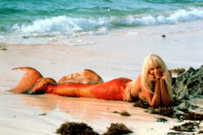 Un, dos, tres, Splash!. Daryl Hannah salvará de esta guisa a Tom Hanks de morir ahogado. Una de las comedias míticas de los 80.