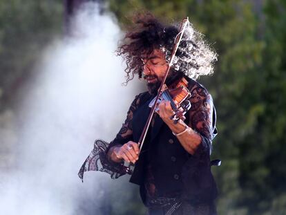 El violinista libanés Ara Malikian, durante su concierto en la Granja de San Ildefonso, en Segovia.