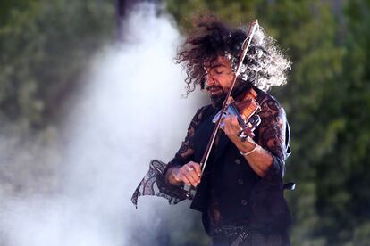 El violinista libanés Ara Malikian, durante su concierto en la Granja de San Ildefonso, en Segovia.