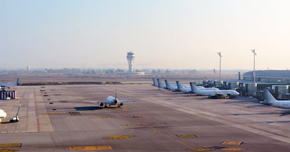 Uno de cada cinco órganos donados es trasladado en avión, tanto en vuelos privados (aerotaxis) como comerciales. Vueling es la compañía aérea que más órganos ha trasladado.