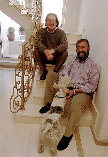 Borja (izquierda) y Juan, fotografiados en 2001.