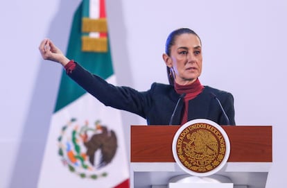 Claudia Sheinbaum durante la conferencia matutina de este lunes, en Ciudad de México.