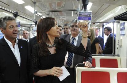 Cristina Fernandez y Juan Pablo Schiavi en la inauguración de un tren en 2008.