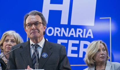 Artur Mas, Joana Ortega e Irene Rigau. 