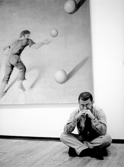 Guillermo Pérez Villalta, en la galería Soledad Lorenzo. Madrid, 1991.