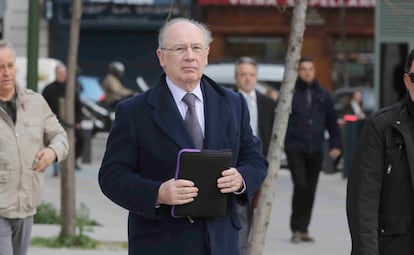 Rodrigo Rato, exvicepresidente del Gobierno. Sali de la crcel el 2 de octubre, tras dos a?os en prisin, para terminar de cumplir en su domicilio la pena de cuatro a?os y seis meses por las 'tarjetas black'.