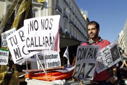 Fabio Gándara, portavoz de Democracia Real Ya, ayer en la Puerta del Sol de Madrid.
