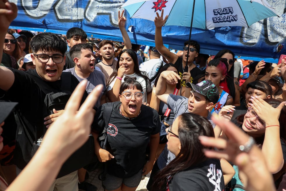 Los sindicatos argentinos protestan en las calles contra el proyecto de ...