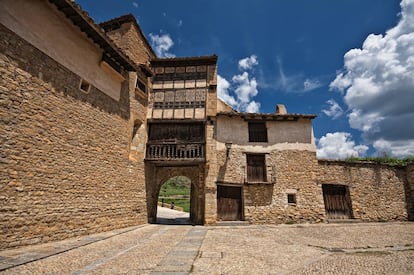 El convento de las monjas agustinas de Mirambel.