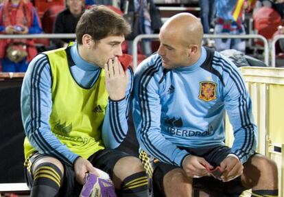 Casillas y Reina, en el banquillo