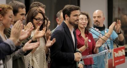 Alberto Garzón en la sede de IU en Madrid tras las elecciones generales.