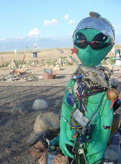 UFO Watchtower, en Hooper (Colorado), un enclave para escuchar historias de marcianos.