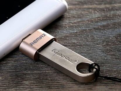 Cómo conectar una memoria USB a un móvil Android o iPhone