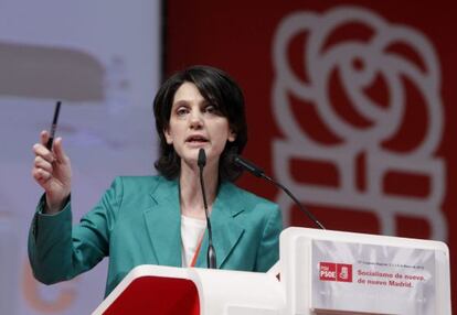 Pilar S&aacute;nchez Acera, durante su intervenci&oacute;n ante los delegados del PSM.