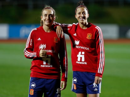 Alexia Putellas (izquierda) y Jenni Hermoso, esta semana en Las Rozas en un entrenamiento con la selección.