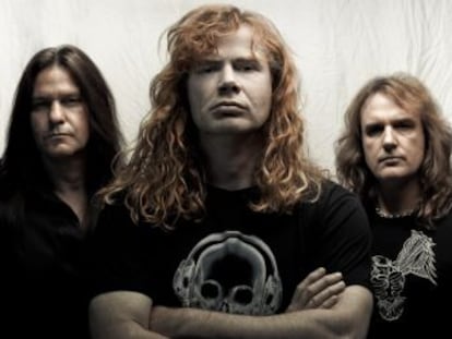 Megadeth son, de izquierda a derecha, Chris Broderick, Shawn Drover, Dave Mustaine y David Ellefson.