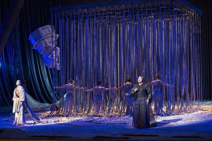 Un momento de la representación de 'Aida' en el teatro San Carlo de Nápoles, bajo la dirección de Franco Dragone.