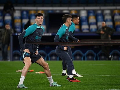 Robert Lewandowski durante el entrenamiento previo al partido frente al Nápoles.